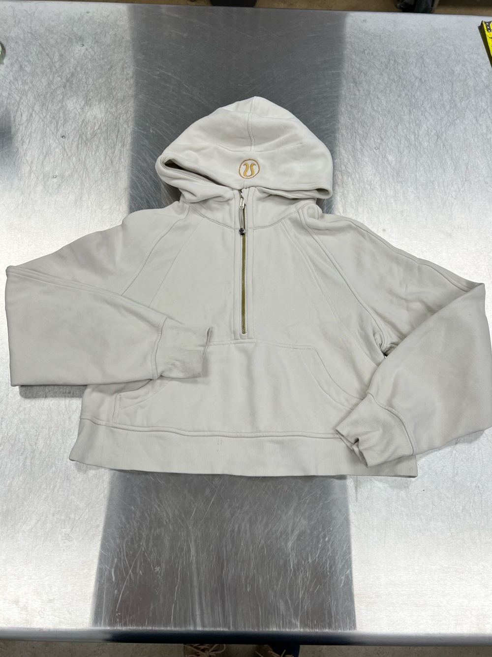 Lululemon Light Beige Half-Zip Hoodie with Gold Logo XS/S
